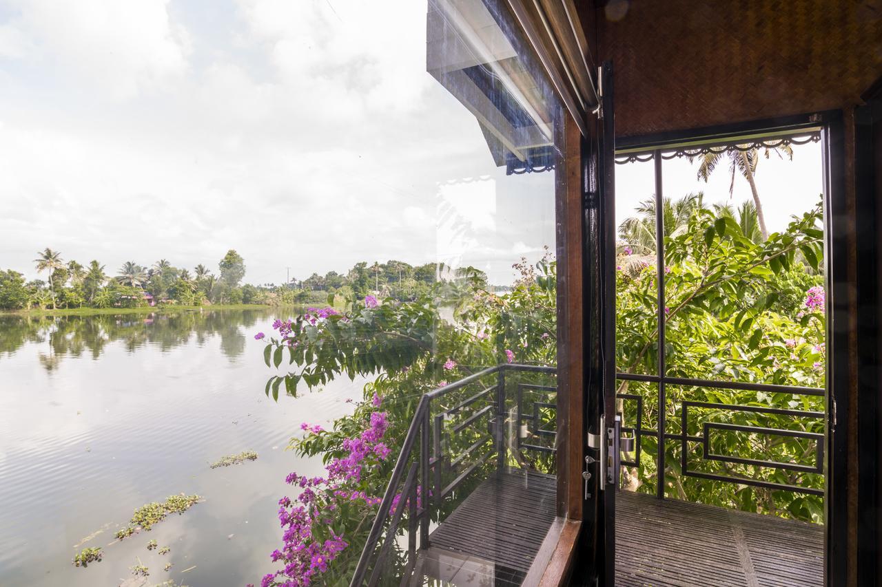 Warmth Lake Haven Alappuzha Exteriér fotografie